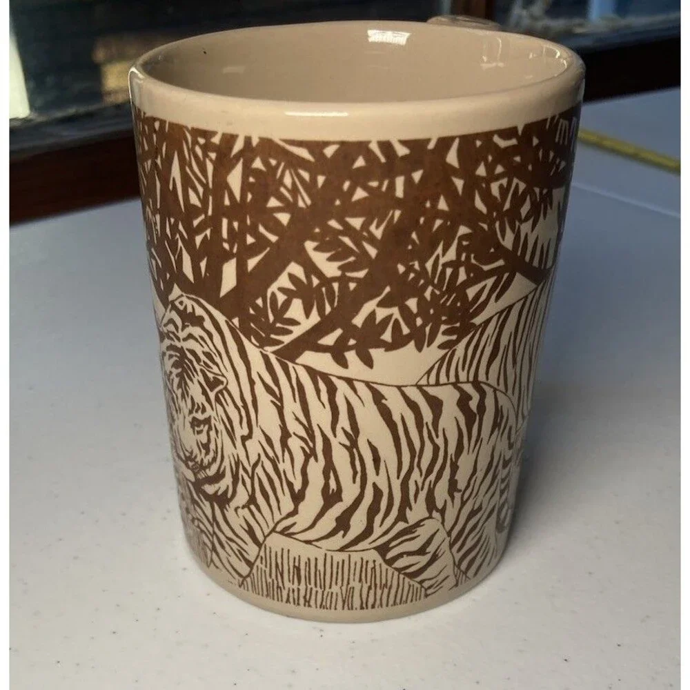 ARNART - Vtg Brown & Tan Tiger Safari Jungle Bamboo Royal Crown Coffee Cup Mug